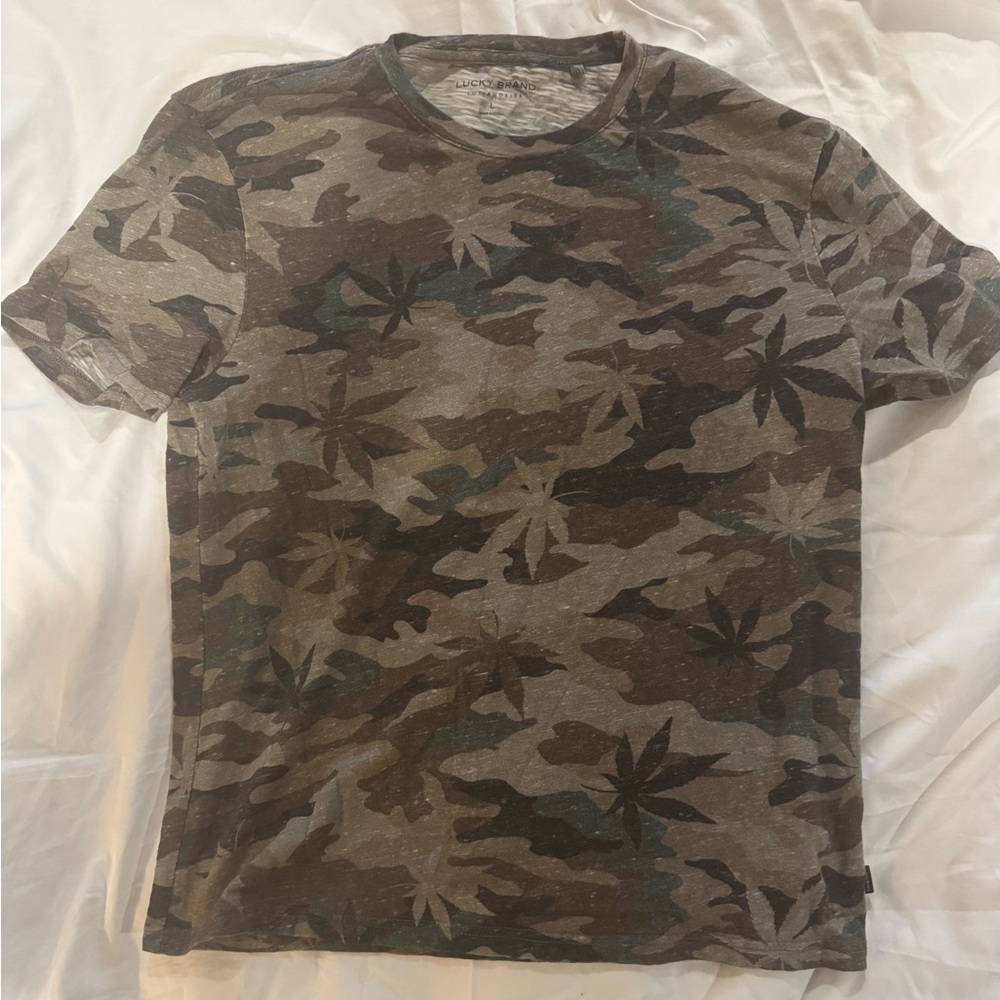 Lucky Brand Camo Print Men's T-Shirt size L